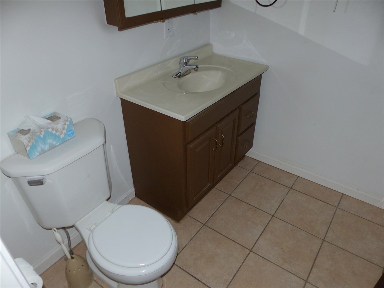 12281 Day Road Mishawaka, IN 46545 - Photo 13 of 33 Gallery Image 13