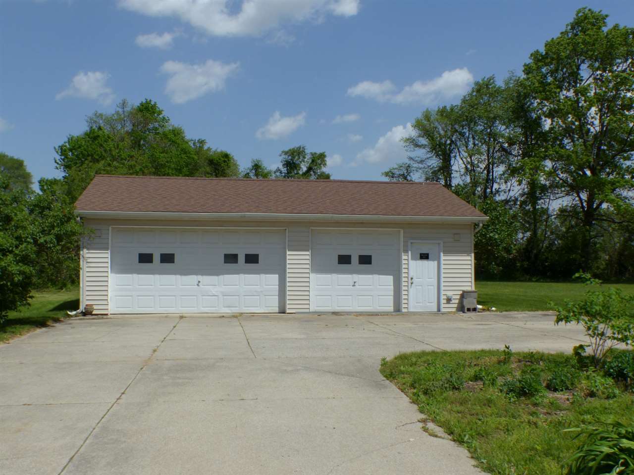 12281 Day Road Mishawaka, IN 46545 - Photo 20 of 33 Gallery Image 20