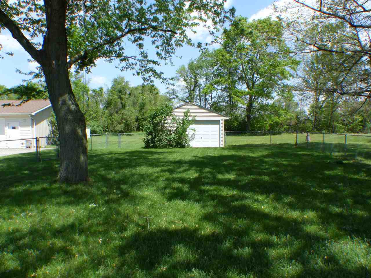 12281 Day Road Mishawaka, IN 46545 - Photo 29 of 33 Gallery Image 29