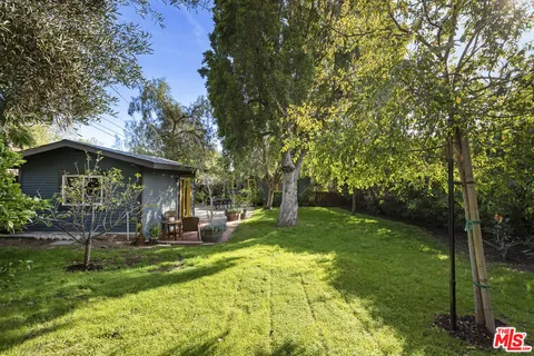 $995,000 | 1643 Whitefield Road, Pasadena, CA 91104