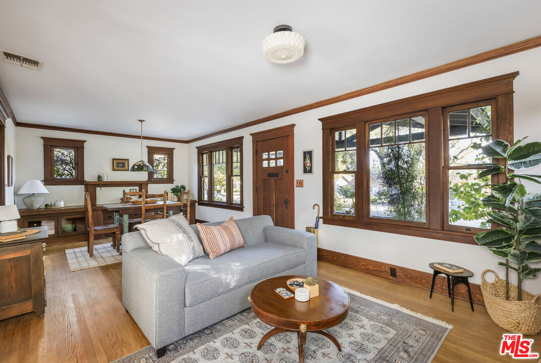 1643 Whitefield Road Pasadena, CA 91104 - Photo 9 of 31