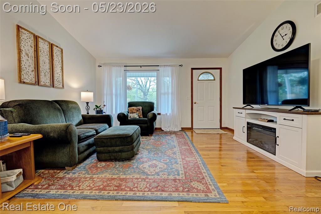 4022 Hadley Road Metamora, MI 48455 - Photo 7 of 50 Gallery Image 7