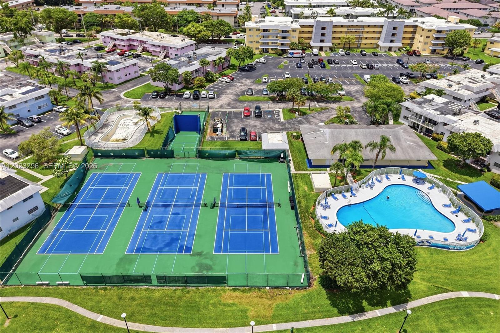 7680 Southwest 82nd Street, Unit H121 Miami, FL 33143 - Photo 29 of 32