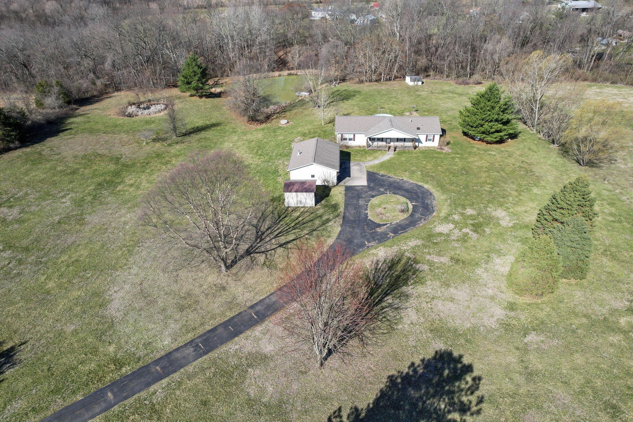 12641 Middlefork Road Amanda, OH 43102 - Photo 68 of 70 69-web-or-mls-DJI_0652