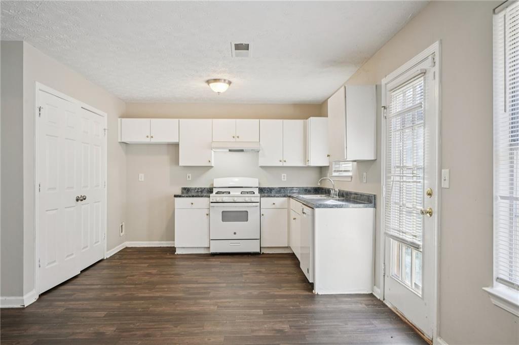 1443 Pebble Ridge Lane Hampton, GA 30228 - Photo 8 of 24