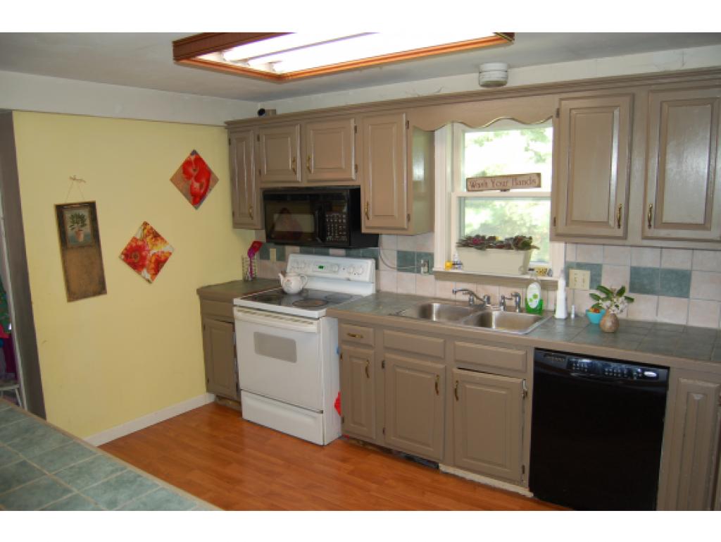 62 Lyndeborough Road Amherst, NH 03031 - Photo 8 of 15