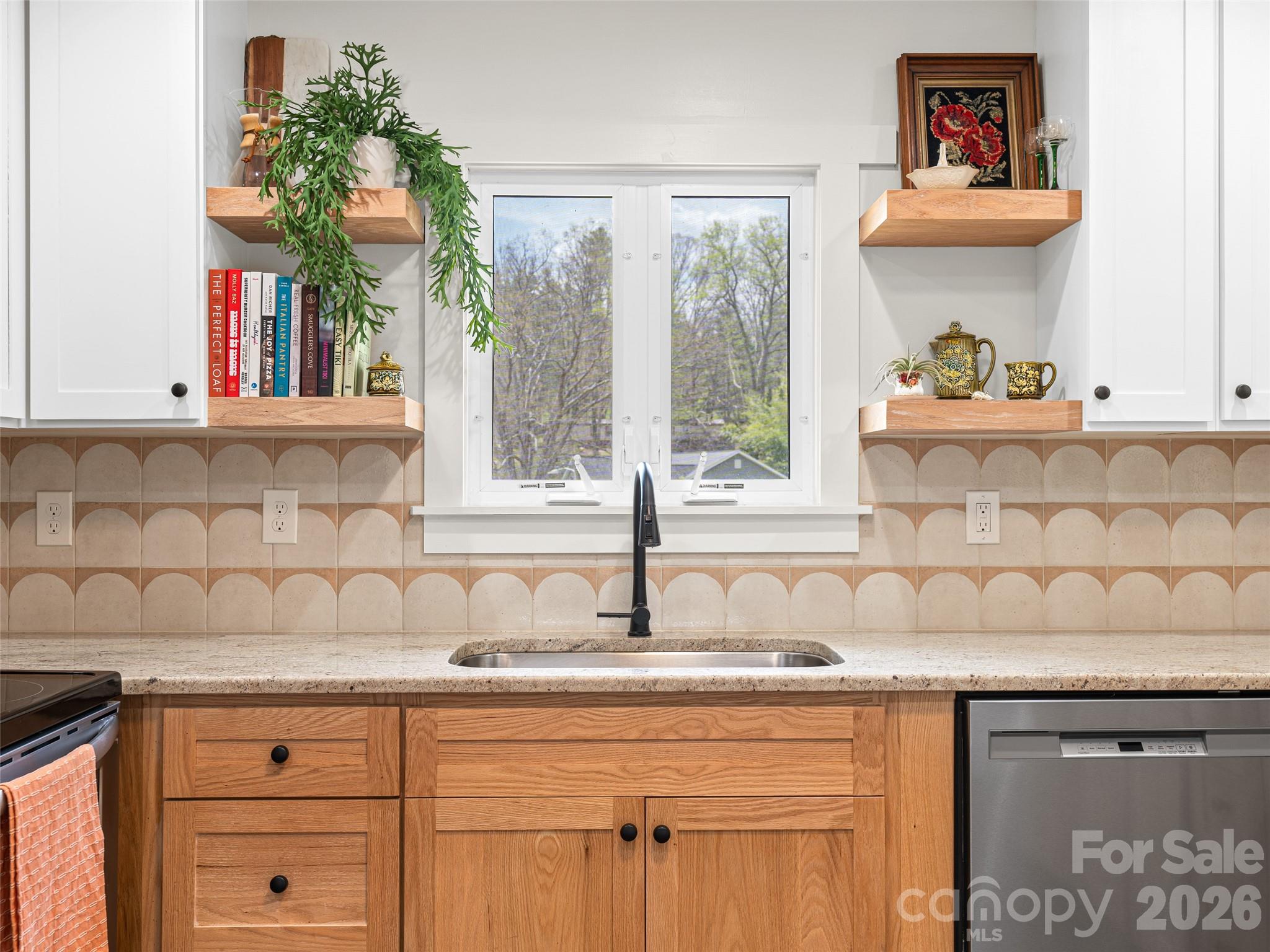 124 Concord Road Asheville, NC 28803 - Photo 7 of 35