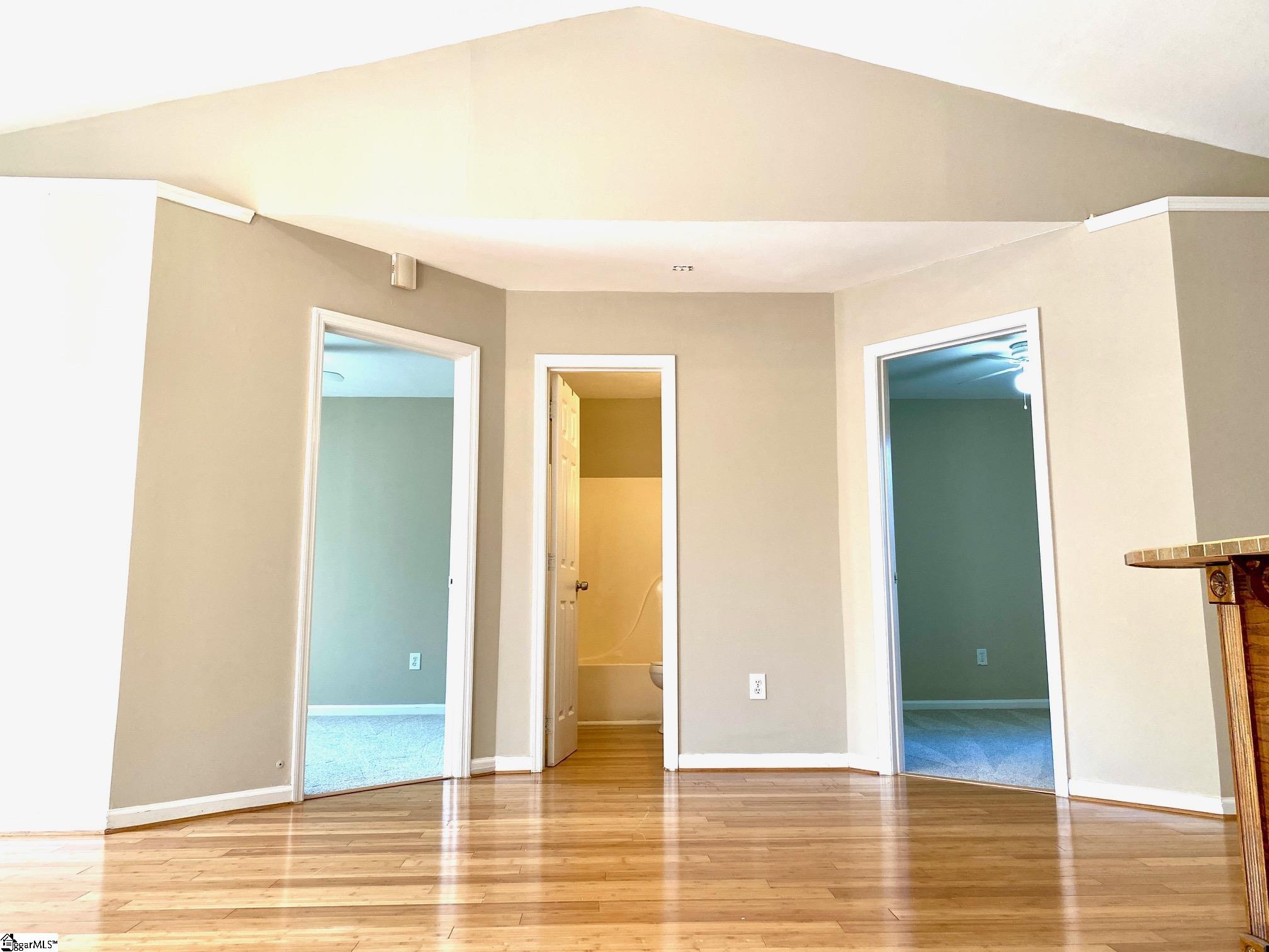 6 Ridgeside Court Greenville, SC 29617 - Photo 11 of 27 Gallery Image 11