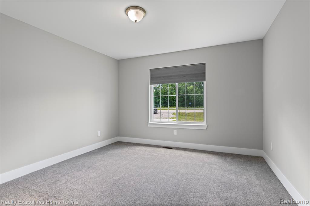 4429 River Road East China, MI 48054 - Photo 24 of 35