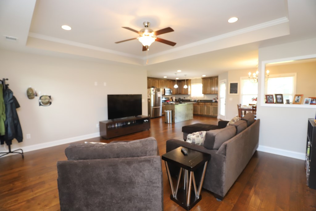 10 Champaca Court Sumter, SC 29154 - Photo 7 of 59 Gallery Image 7