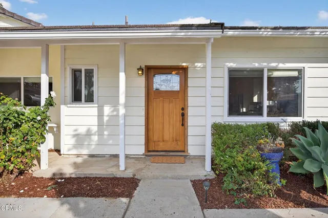$1,225,000 | 412 Dayloma Avenue, Ventura, CA 93003