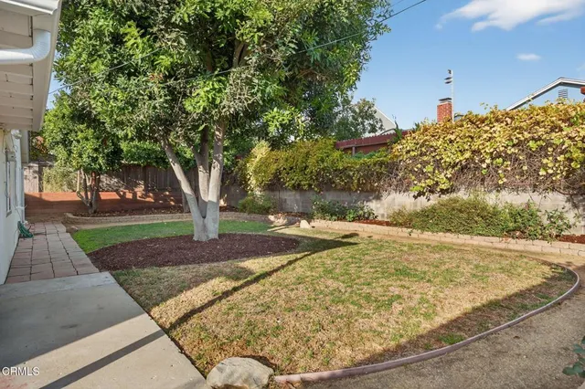 $1,225,000 | 412 Dayloma Avenue, Ventura, CA 93003