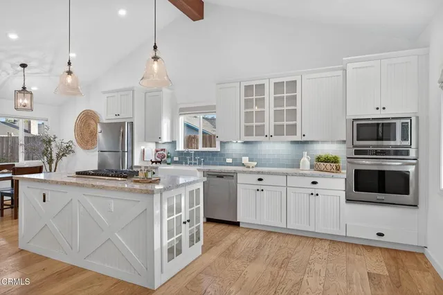 $1,225,000 | 412 Dayloma Avenue, Ventura, CA 93003