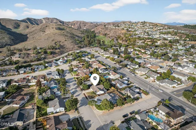$1,225,000 | 412 Dayloma Avenue, Ventura, CA 93003