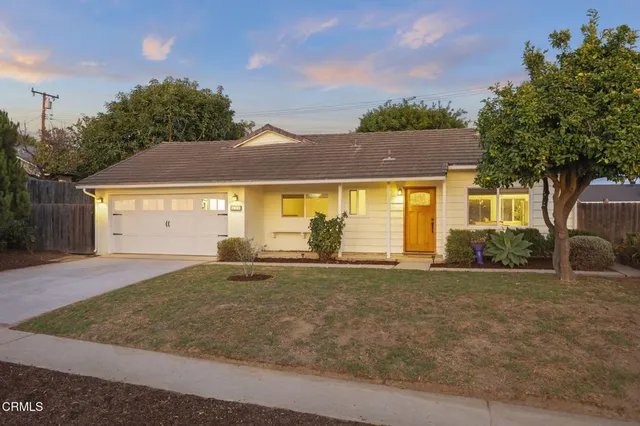 $1,225,000 | 412 Dayloma Avenue, Ventura, CA 93003