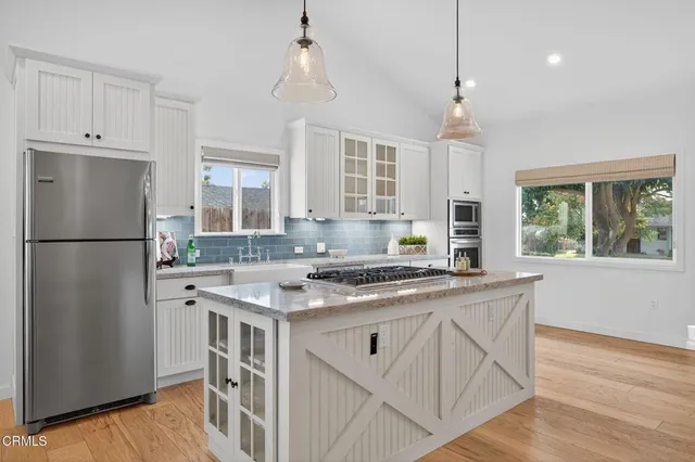 $1,225,000 | 412 Dayloma Avenue, Ventura, CA 93003