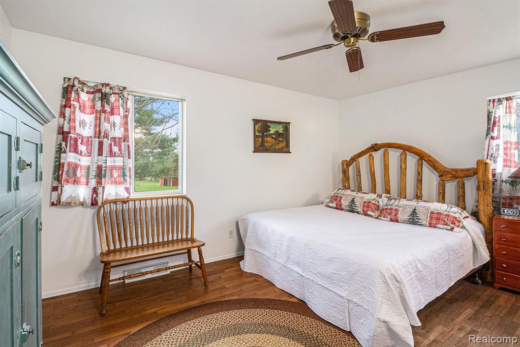 6181 Lobdell Road Linden, MI 48451 - Photo 16 of 40 Gallery Image 16