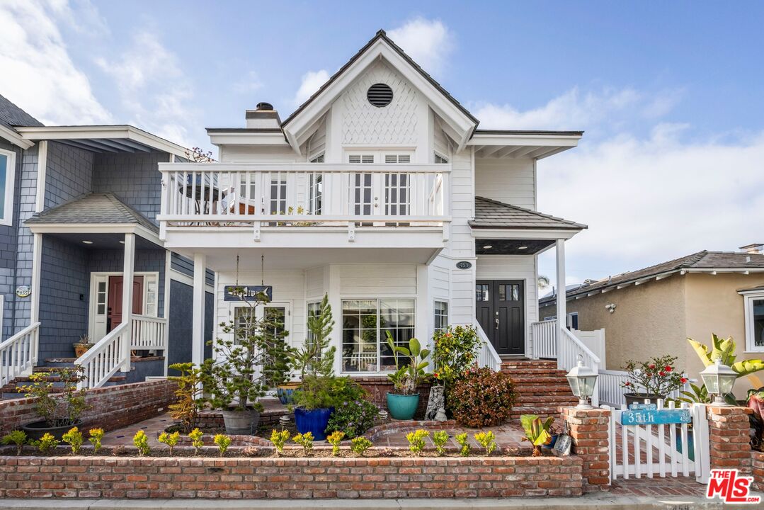 459 35th Street Manhattan Beach, CA 90266 - Photo 1 of 30