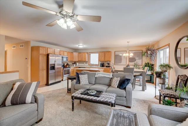 $375,000 | 829 Oregon Parks Avenue, Oregon, WI 53575