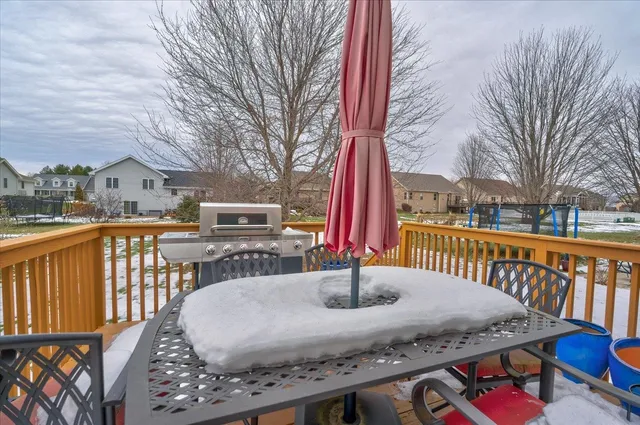 $375,000 | 829 Oregon Parks Avenue, Oregon, WI 53575