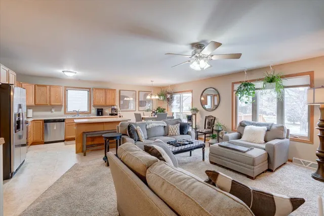 $375,000 | 829 Oregon Parks Avenue, Oregon, WI 53575