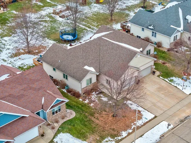 $375,000 | 829 Oregon Parks Avenue, Oregon, WI 53575