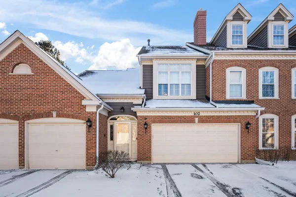 $514,000 | 102 Yale Court, Glenview, IL 60026