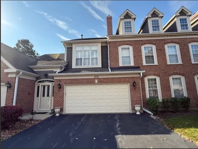 $549,000 | 102 Yale Court, Glenview, IL 60026