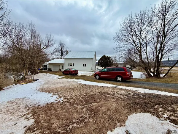 $139,900 | 4869 E Road, Turin, NY 13473