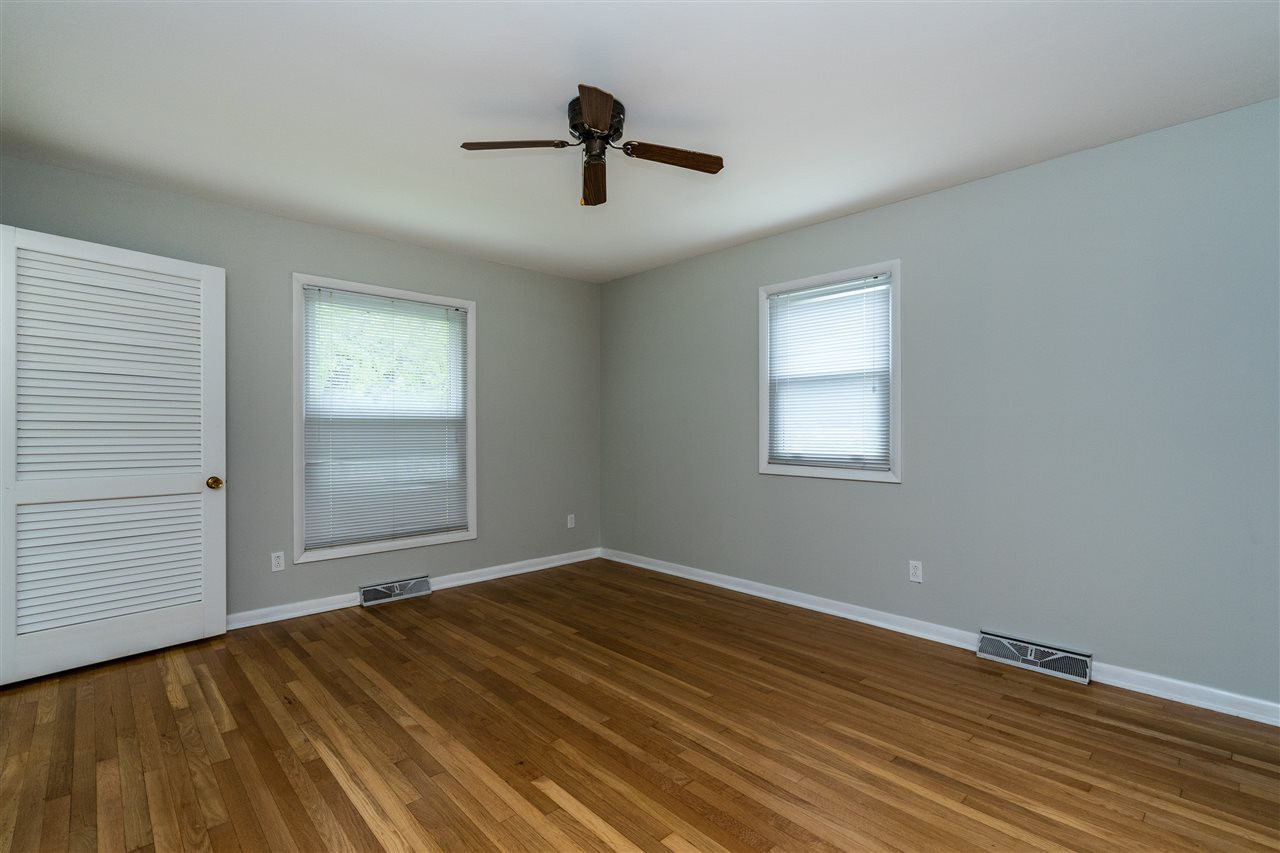 4831 Latimer Road Raleigh, NC 27609 - Photo 13 of 22 Photo 13