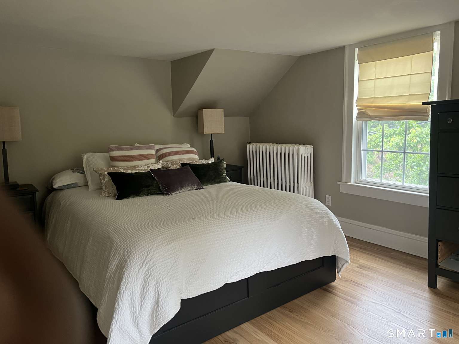 268 Ridgewood Road West Hartford, CT 06107 - Photo 13 of 17