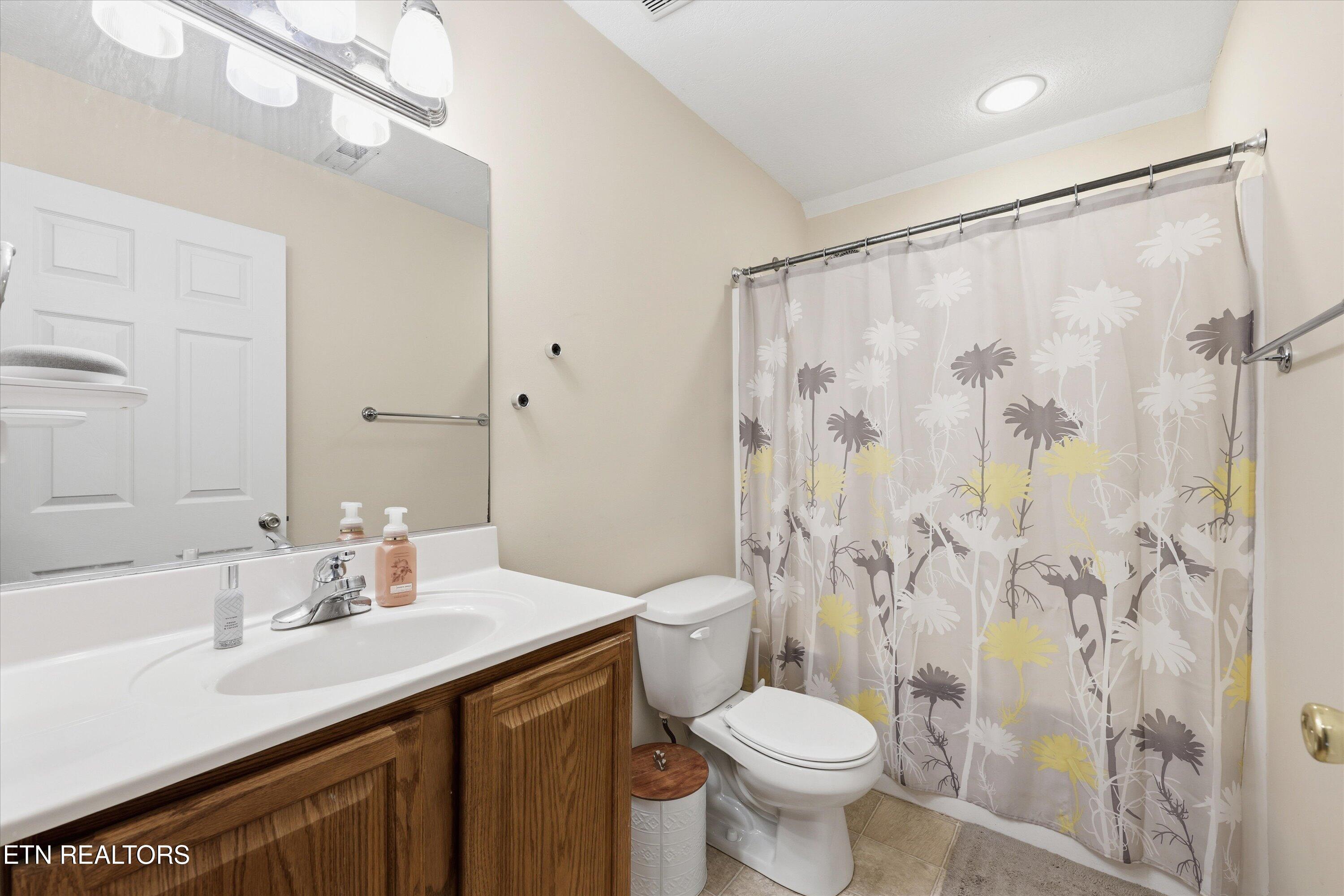 209 Covington Lane Maryville, TN 37804 - Photo 21 of 24 21-209 Covington Ln 22