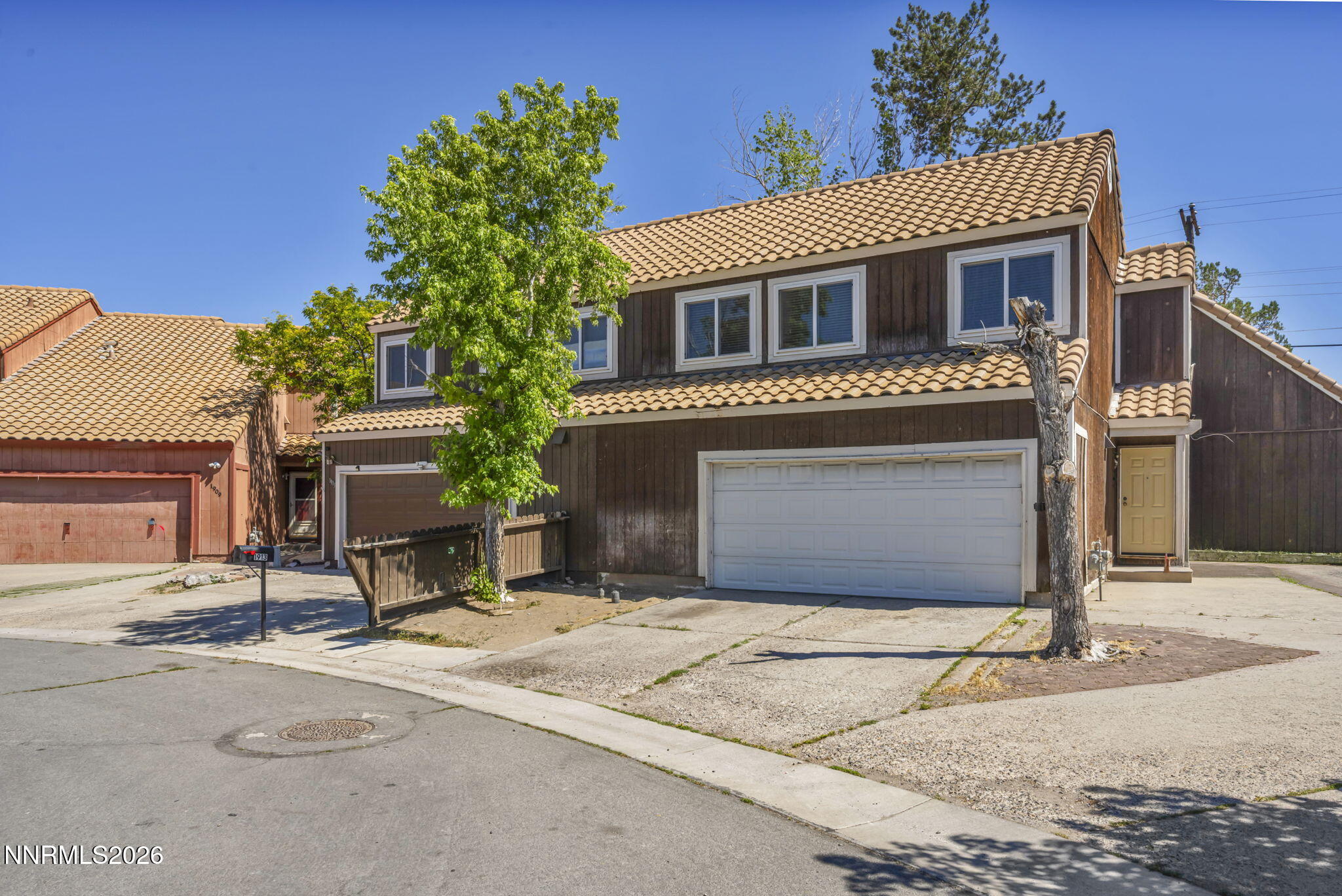 1915 Merchant Street Sparks, NV 89431 - Photo 2 of 32 6-web-or-mls-1915-merchant-st