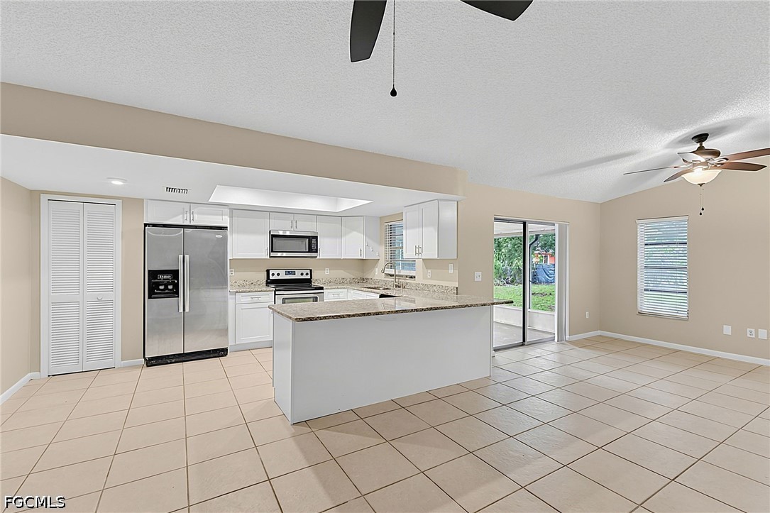 17404 Homewood Road Fort Myers, FL 33967 - Photo 13 of 36 Gallery Image 13