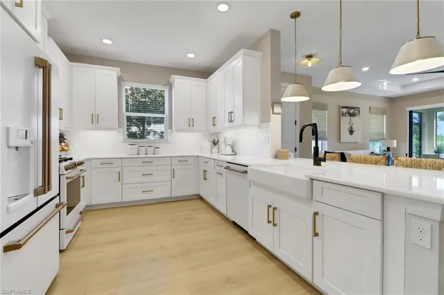 $648,800 | 15156 Sacile Court, Naples, FL 34114