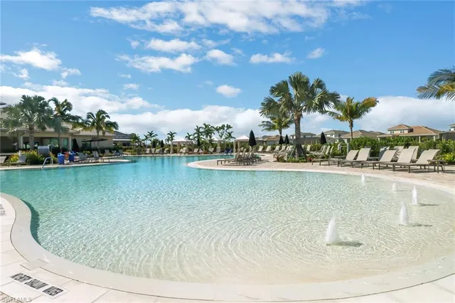 $648,800 | 15156 Sacile Court, Naples, FL 34114