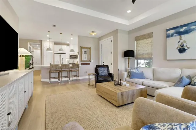 $648,800 | 15156 Sacile Court, Naples, FL 34114