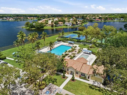 $630,000 | 7403 Shell Ridge Terrace, Lake Worth, FL 33467