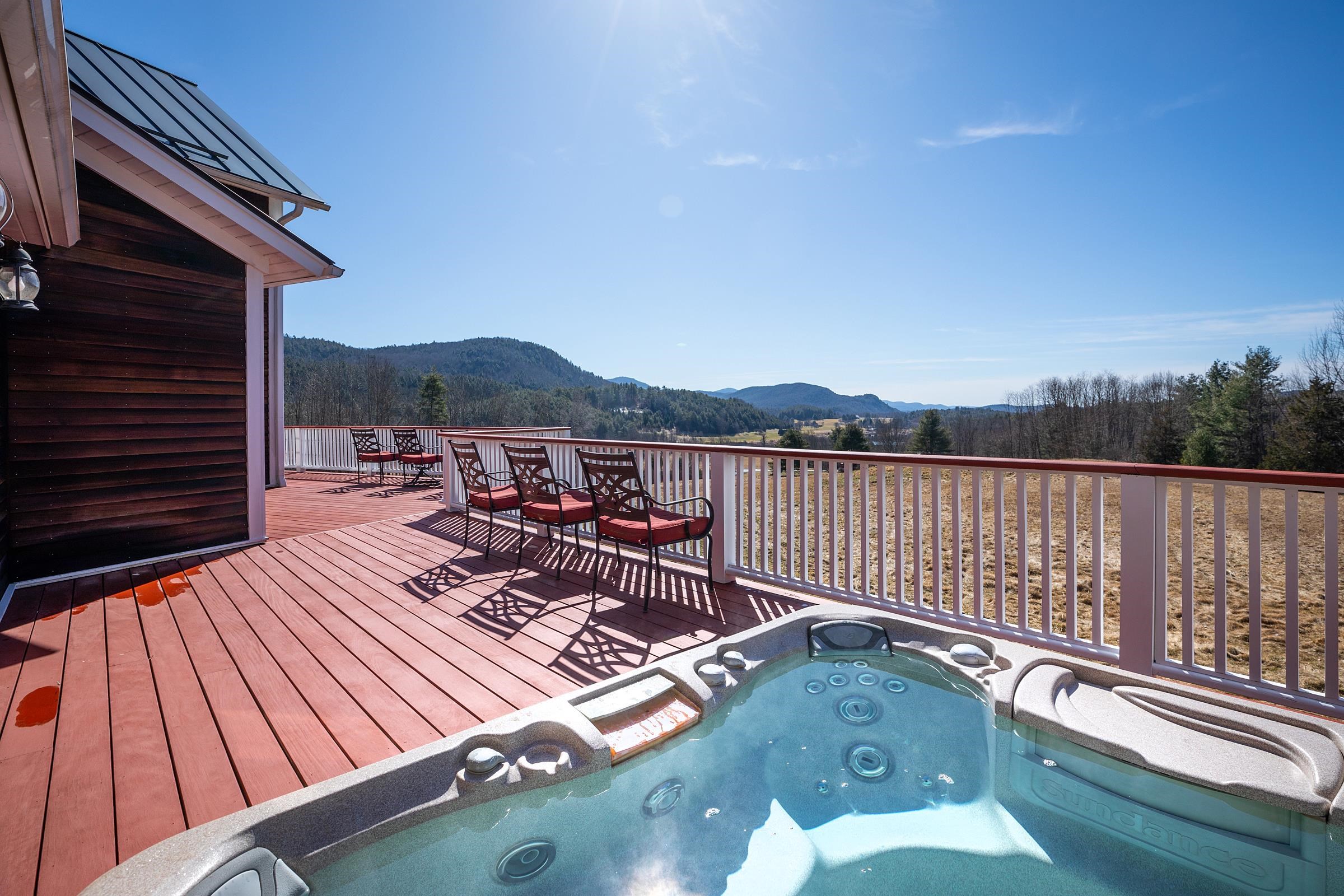 661 Old Lake Road Poultney, VT 05764 - Photo 4 of 30 Gallery Image 4