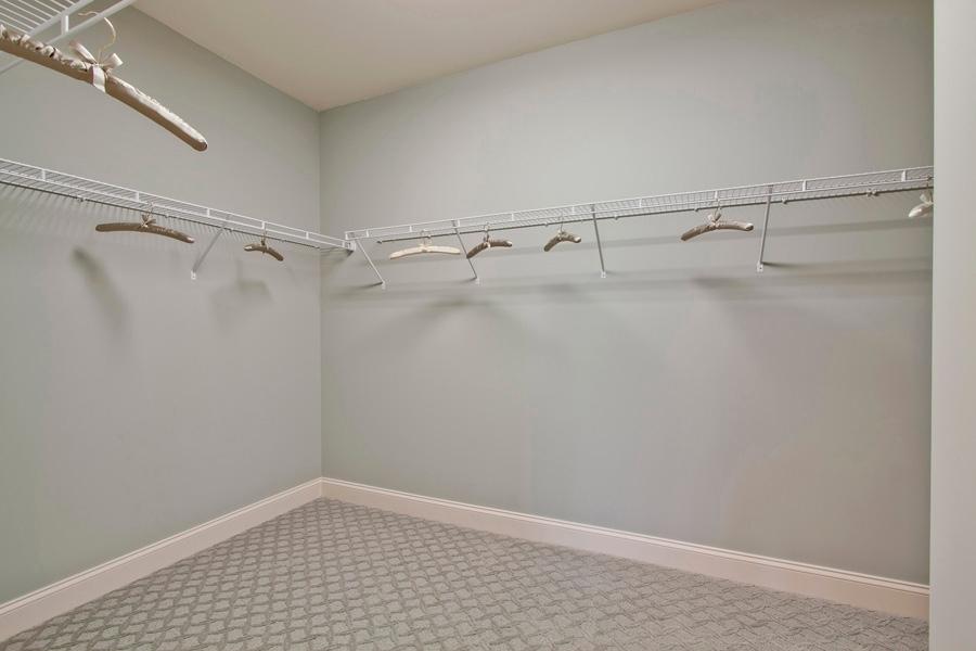 345 Centennial Bluff Boulevard, Unit 345 Oak Ridge, TN 37830 - Photo 15 of 23 15_CB_BlueRidge_314_MasterCloset