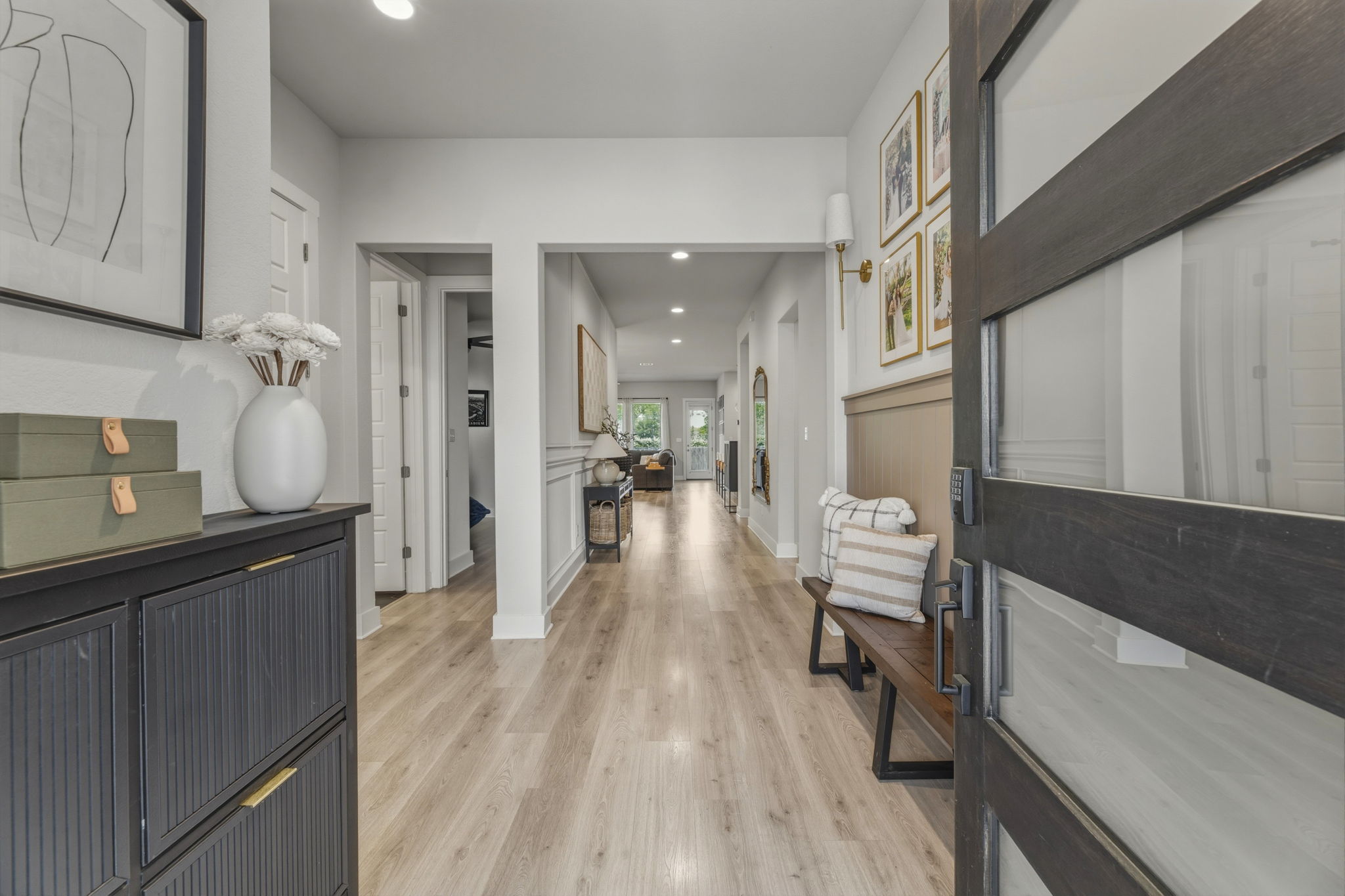 4505 Post Loop Round Rock, TX 78681 - Photo 4 of 40 Foyer featuring recessed lighting and light wood finished floors