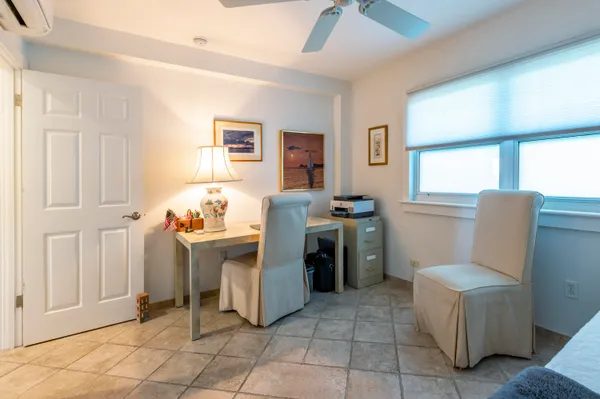 $1,170,000 | 2601 South Roosevelt Boulevard, Unit 610B, Key West, FL 33040