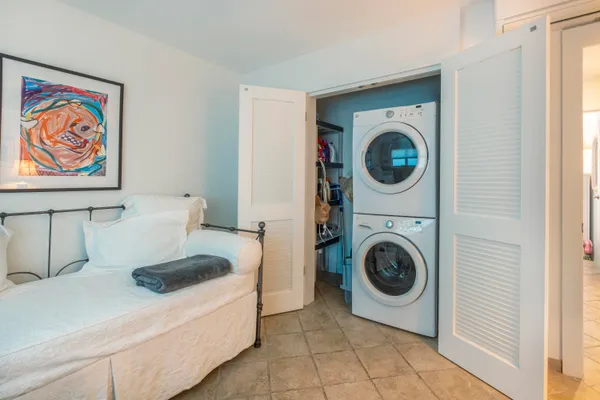 $1,170,000 | 2601 South Roosevelt Boulevard, Unit 610B, Key West, FL 33040