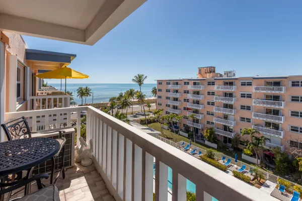 $1,170,000 | 2601 South Roosevelt Boulevard, Unit 610B, Key West, FL 33040