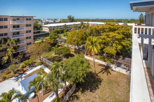 $1,170,000 | 2601 South Roosevelt Boulevard, Unit 610B, Key West, FL 33040