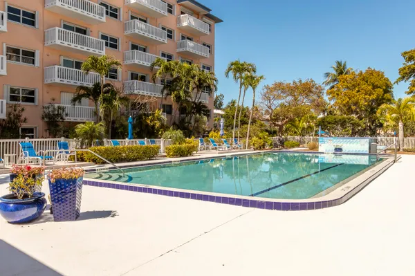 $1,170,000 | 2601 South Roosevelt Boulevard, Unit 610B, Key West, FL 33040