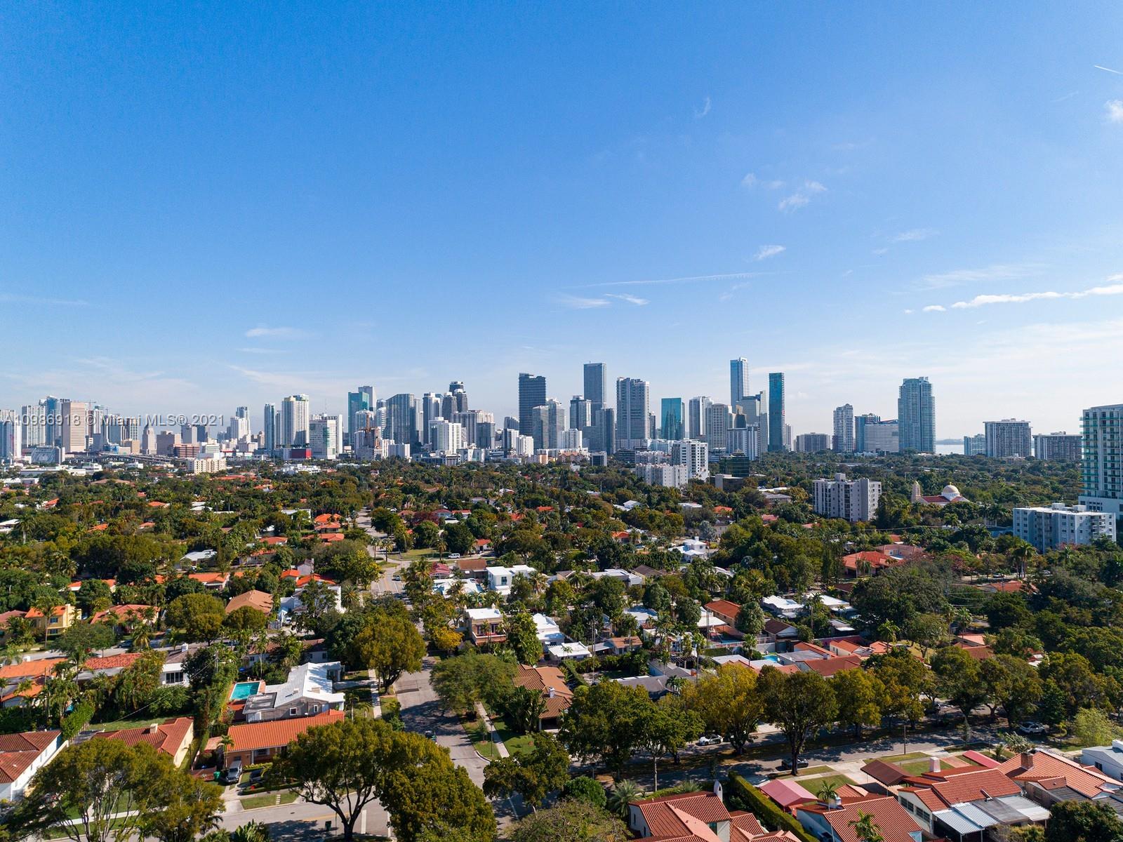 457 Southwest 27th Road Miami, FL 33129 - Photo 20 of 20 a view of a city