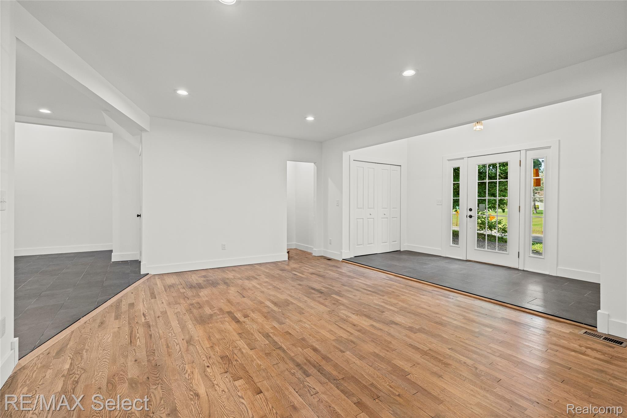 12111 Linden Road Linden, MI 48451 - Photo 29 of 63 12111 Linden Rd 39.jpg