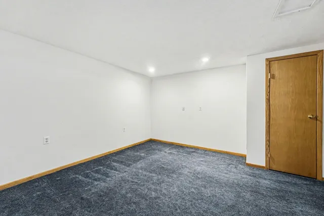 $219,900 | 517 Maryland Avenue Northeast, Unit 9, Grand Rapids, MI 49503