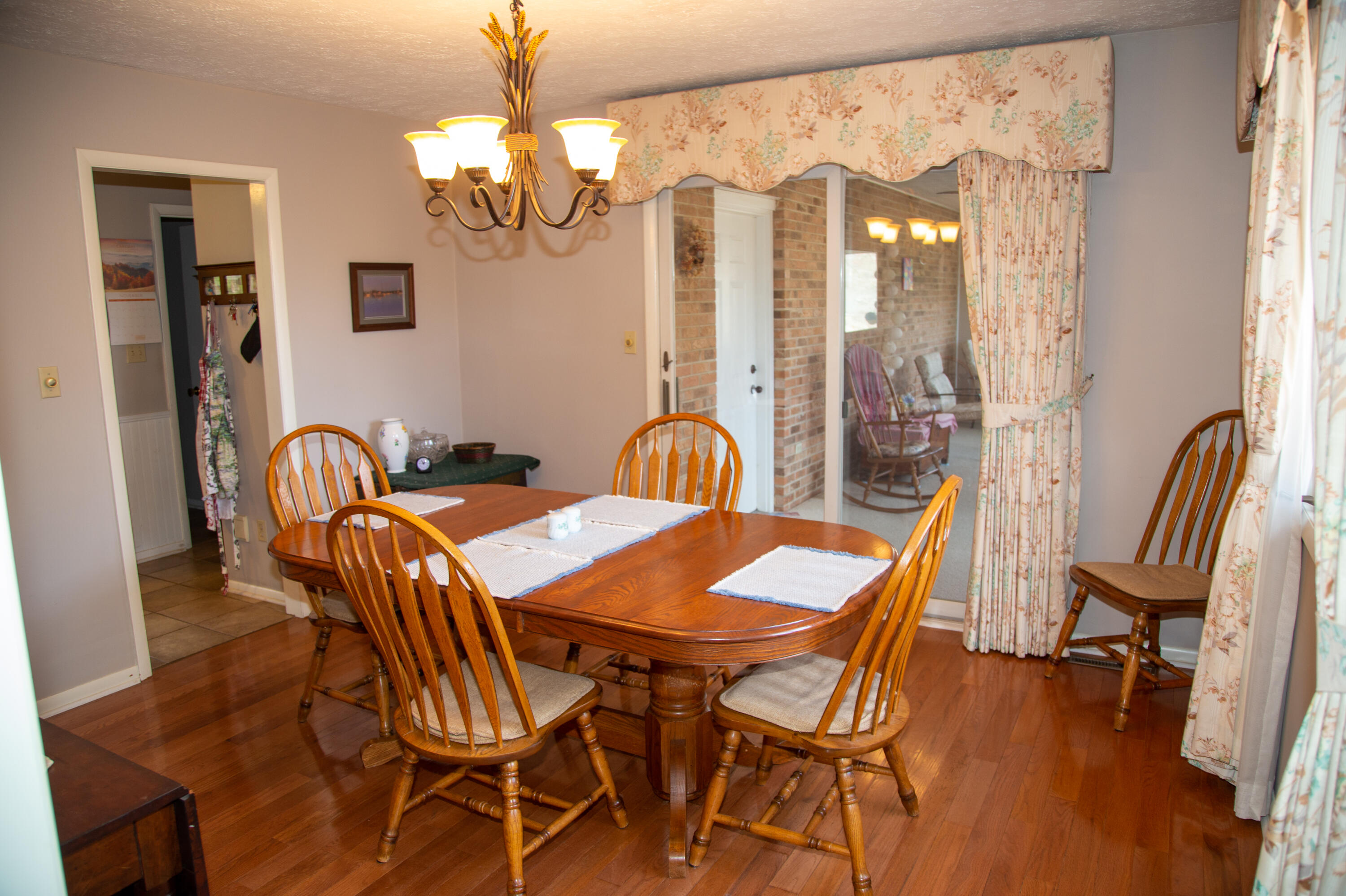 149 Ridgefield Road Southwest Wise, VA 24293 - Photo 11 of 59 dining room